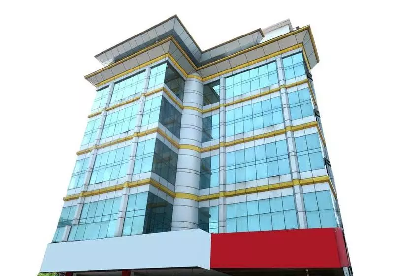 ホテル Oyo Rooms Info Park