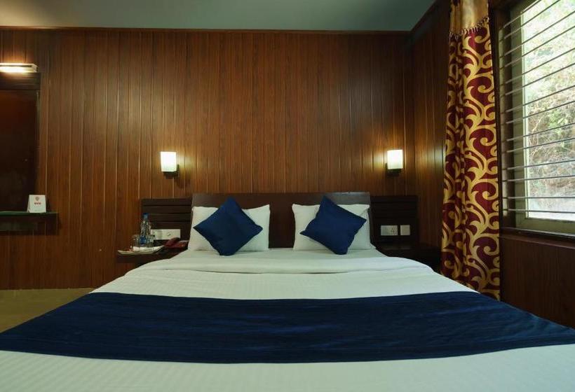 בית מלון כפרי Oyo Rooms Pallivasal