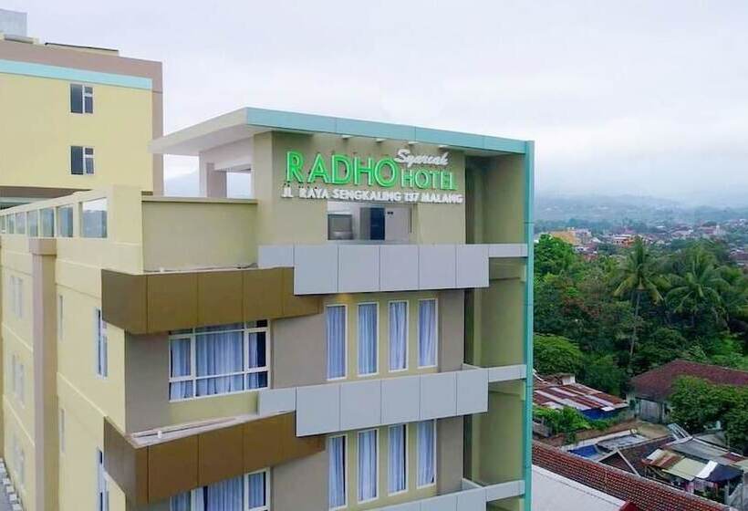 Syariah Radho Hotel Sengkaling
