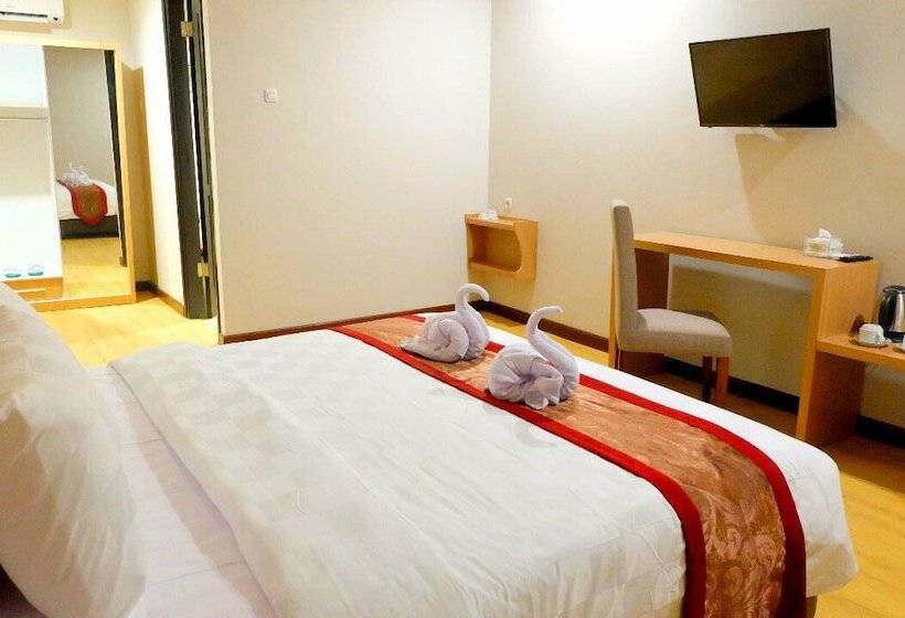 Syariah Radho Hotel Sengkaling