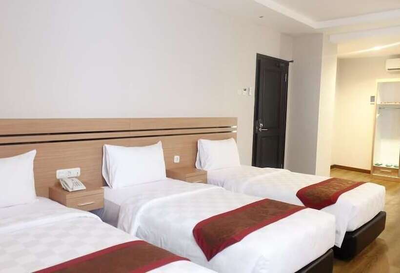 Syariah Radho Hotel Sengkaling