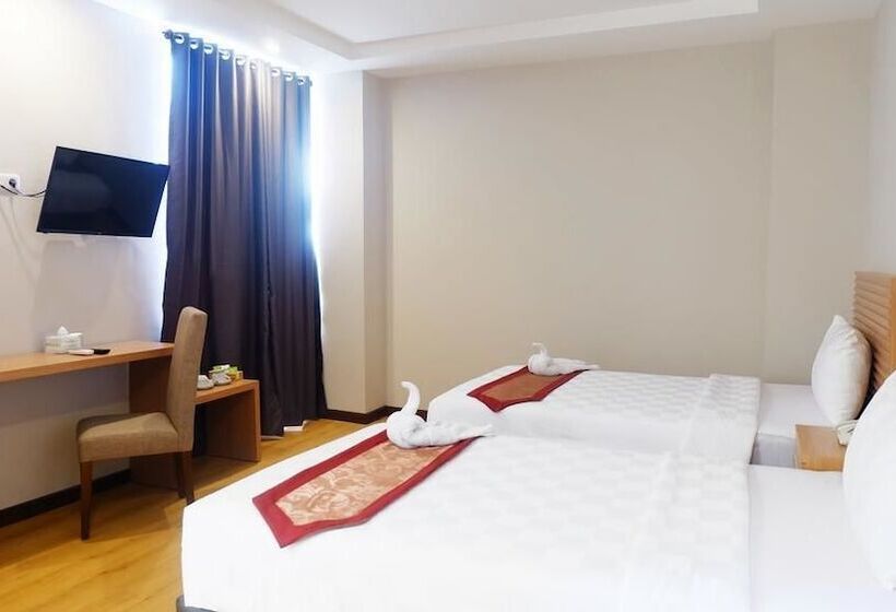 Syariah Radho Hotel Sengkaling