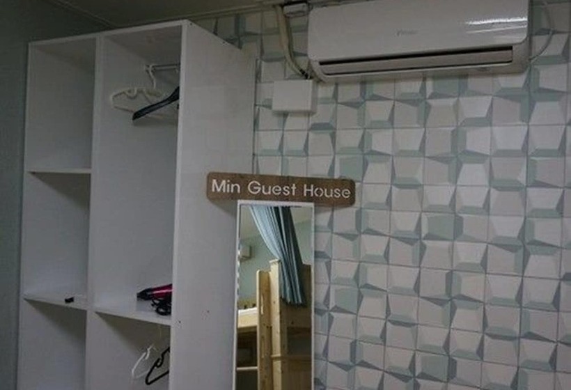 Min Guest House   Hostel