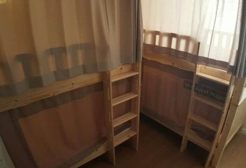 Min Guest House   Hostel