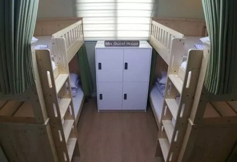 Min Guest House   Hostel