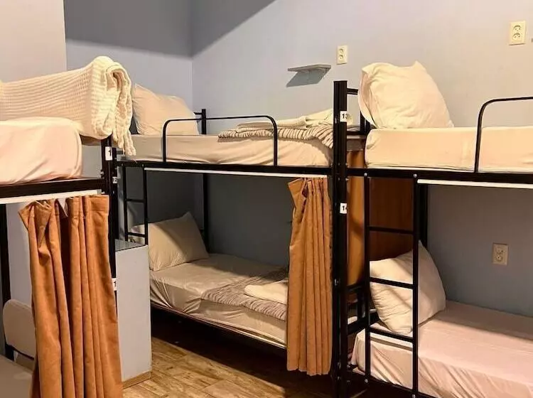 Tbil Home Hostel