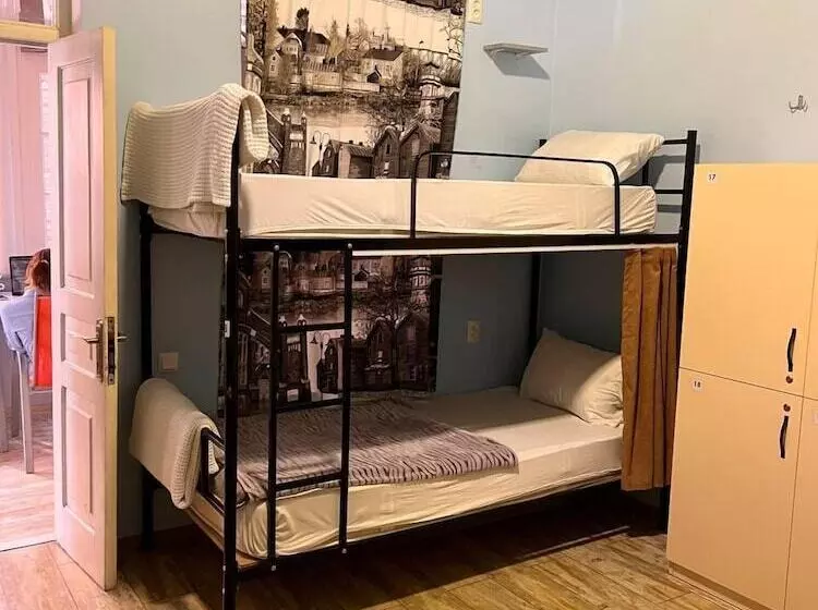 Tbil Home Hostel