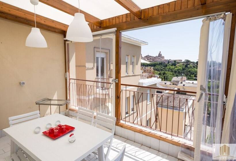 ベッドアンドブレックファースト Camere Pallotta