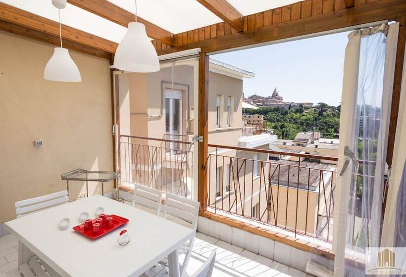 ベッドアンドブレックファースト Camere Pallotta