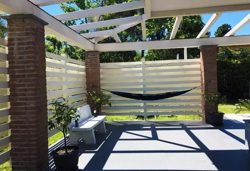 ベッドアンドブレックファースト Cytrus Rooms