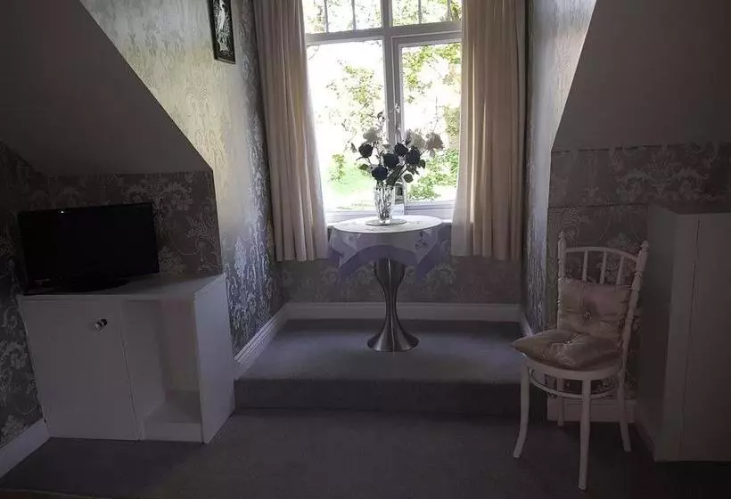 ベッドアンドブレックファースト Langtoft Manor