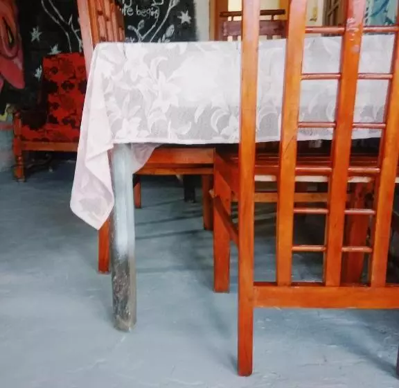 Aamiaismajoitus (B&B) Sandaru Surffing Inn