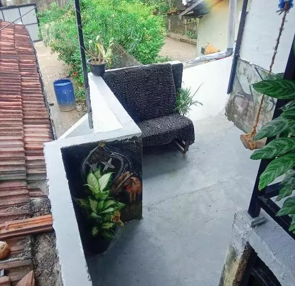 Aamiaismajoitus (B&B) Sandaru Surffing Inn