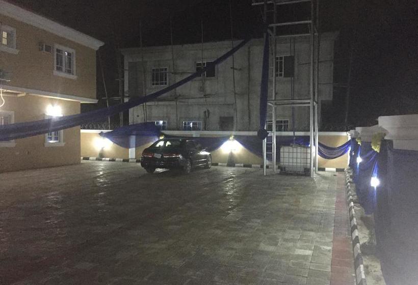 Buggatti Hotel And Suites