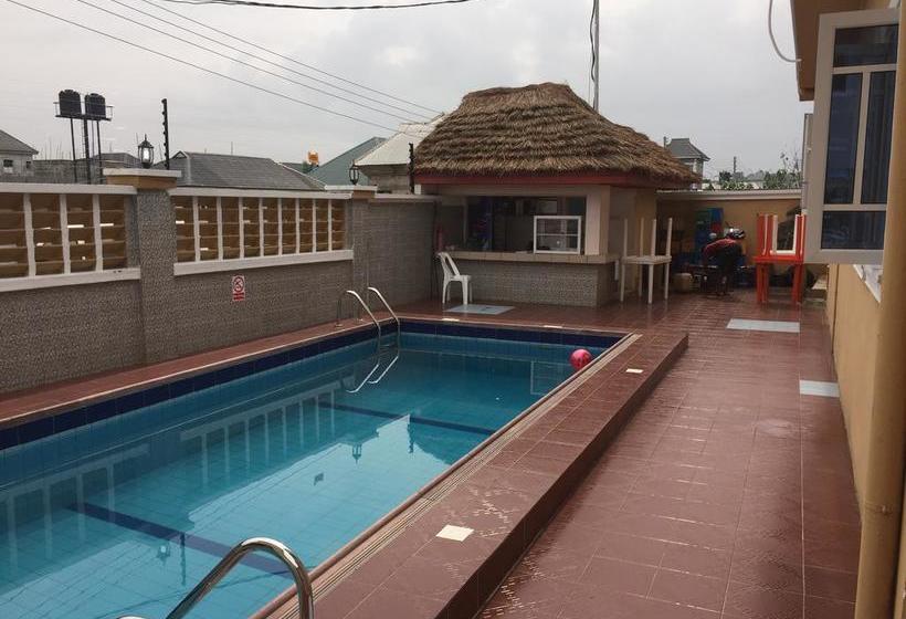 Buggatti Hotel And Suites