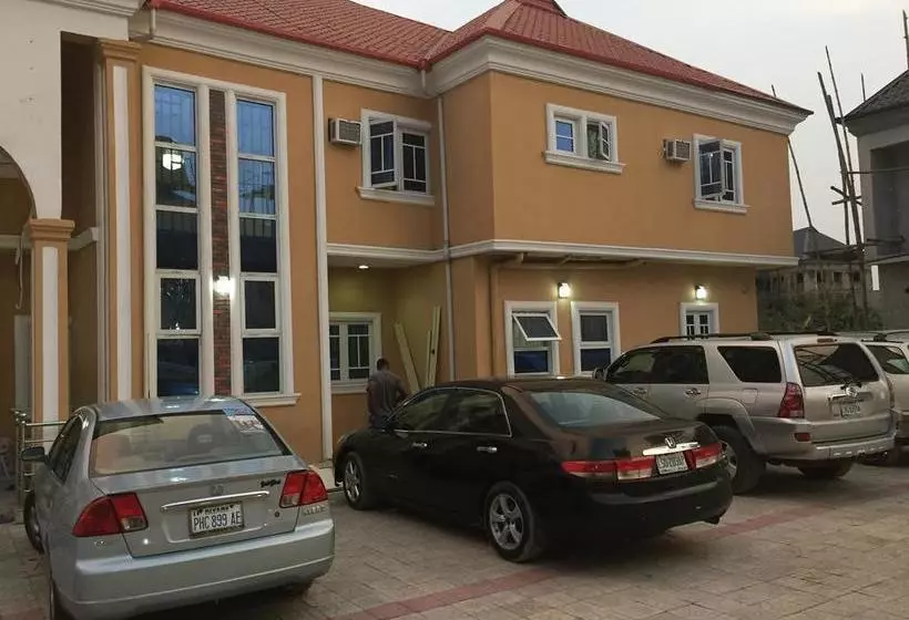 Buggatti Hotel And Suites