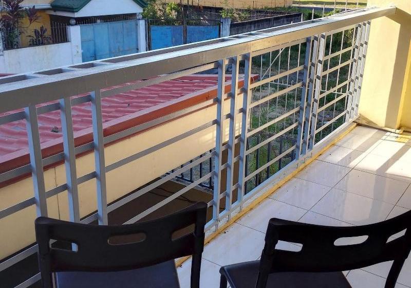 Happy To Mingle Hostel @ Manila Airport