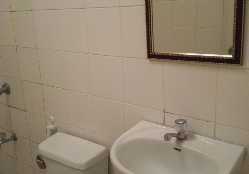 Happy To Mingle Hostel @ Manila Airport