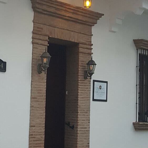 هتل Colonial 154 H Boutique