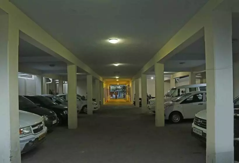 Hotelli Ganga Palace