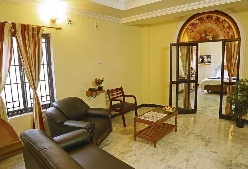 Hotelli Ganga Palace