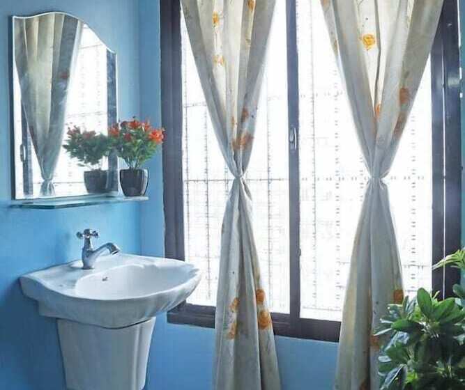 Отель Ganga Palace