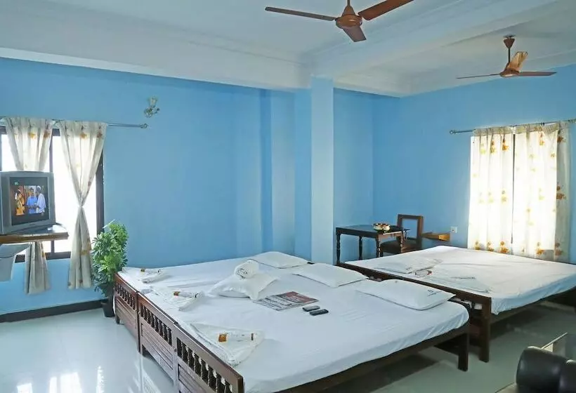 Hotelli Ganga Palace