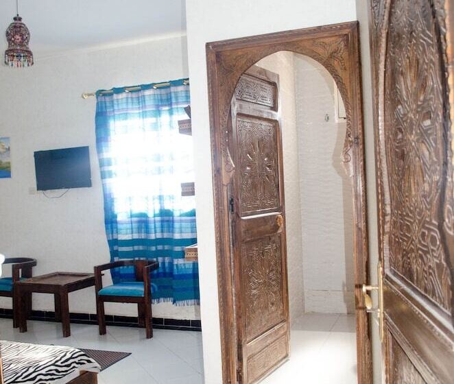 בית מלון כפרי Hostel Imlili