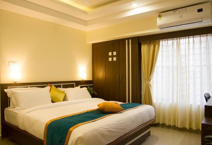 Fabhotel Park Riviera