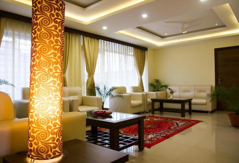 Fabhotel Park Riviera