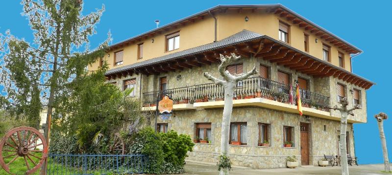 בית מלון כפרי The Garden House 1975 La Casa De La Pradera