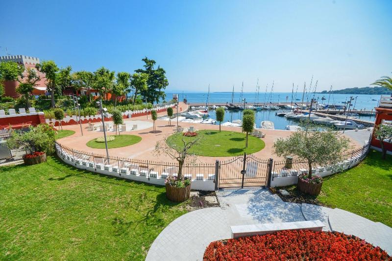 Отель Villa Garuti