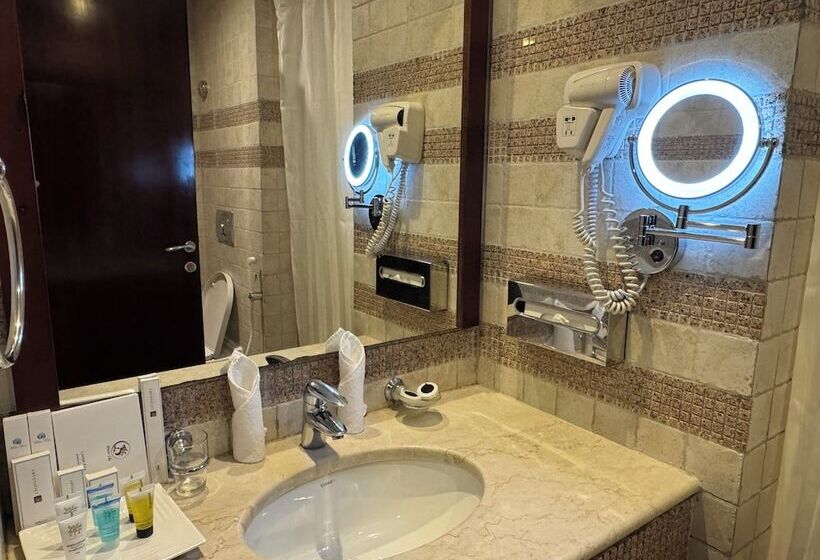 Al Safwah Hotel Tower 3