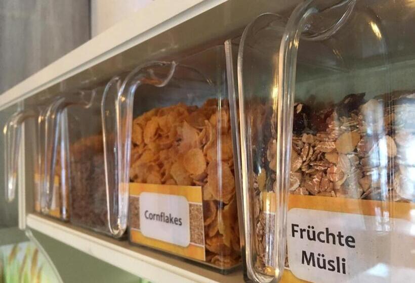 فندق صغير "0" Sterne  Weisses Rössl In Leutasch/tirol