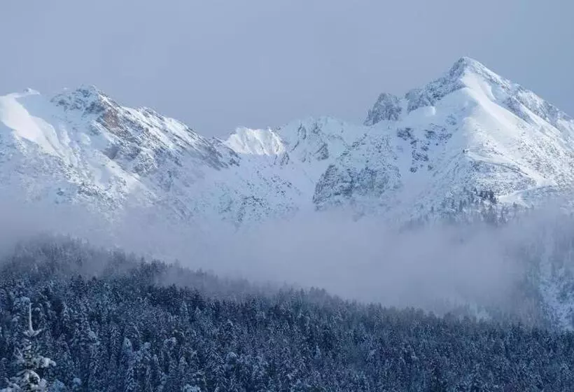 ユースホステル "0" Sterne  Weisses Rössl In Leutasch/tirol