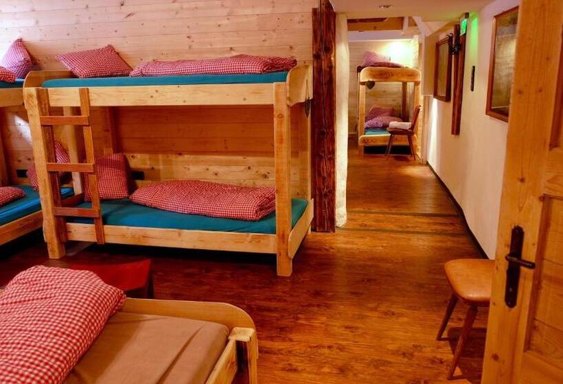 فندق صغير "0" Sterne  Weisses Rössl In Leutasch/tirol