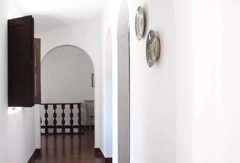 تختخواب و صبحانه Foral Guest House   óbidos