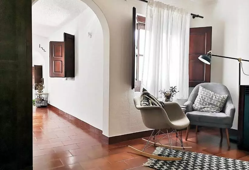 تختخواب و صبحانه Foral Guest House   óbidos