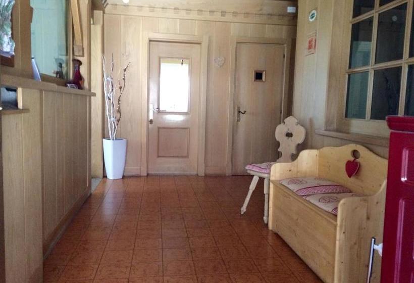 ベッドアンドブレックファースト Garnì Serena