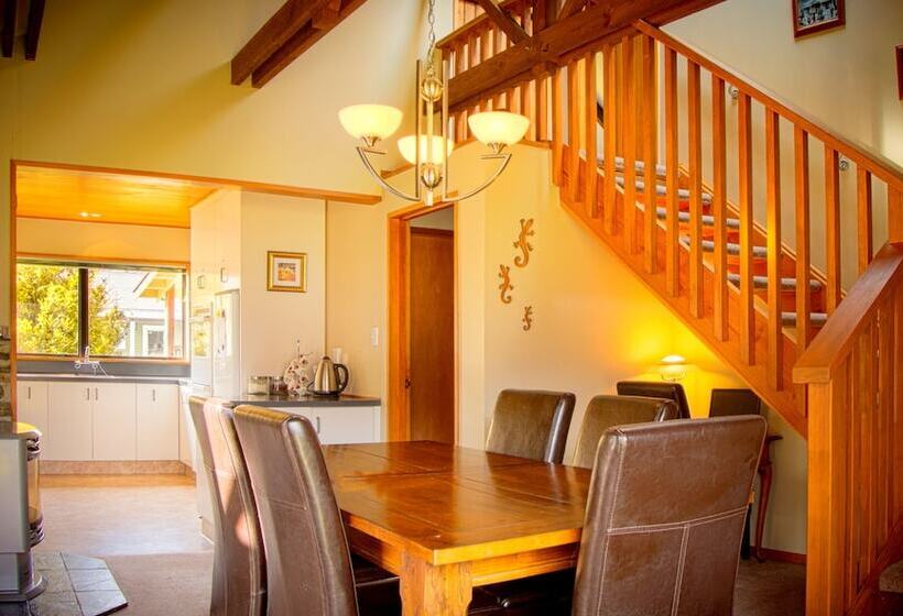 Bed and Breakfast Glenorchy Lake House