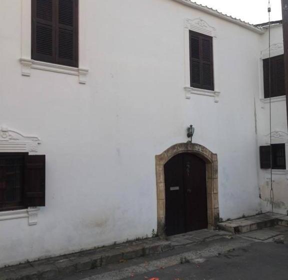 Bed and Breakfast Villa Thermopilon