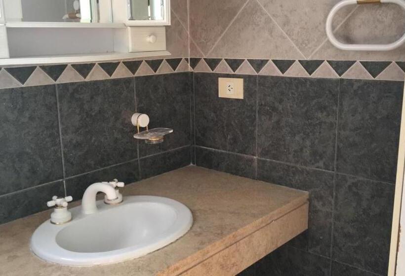 هتل Apart Eva Luna Departamentos Y Habitaciones Con Baño Privado