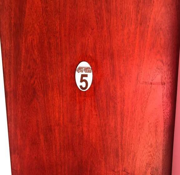 هتل Apart Eva Luna Departamentos Y Habitaciones Con Baño Privado