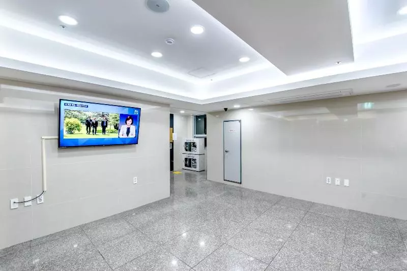 هتل Jeju Skyhill Business