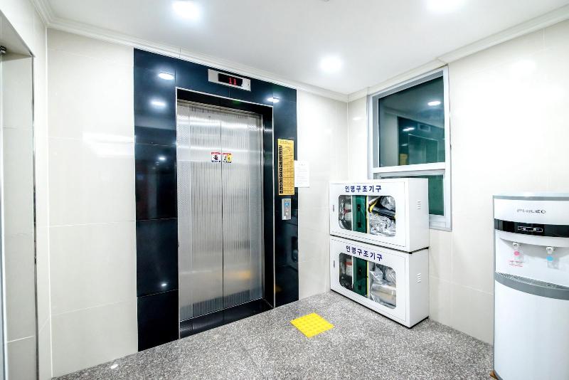 فندق Jeju Skyhill Business