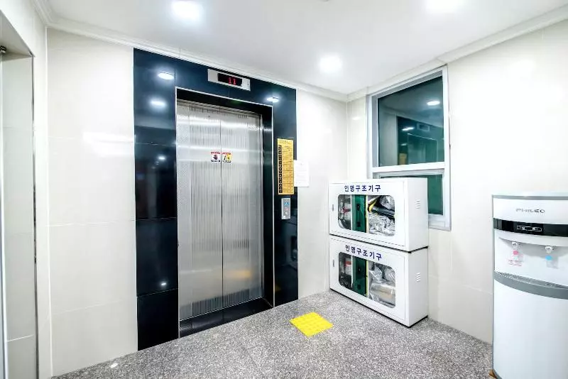 هتل Jeju Skyhill Business
