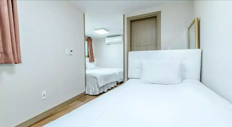هتل Jeju Skyhill Business