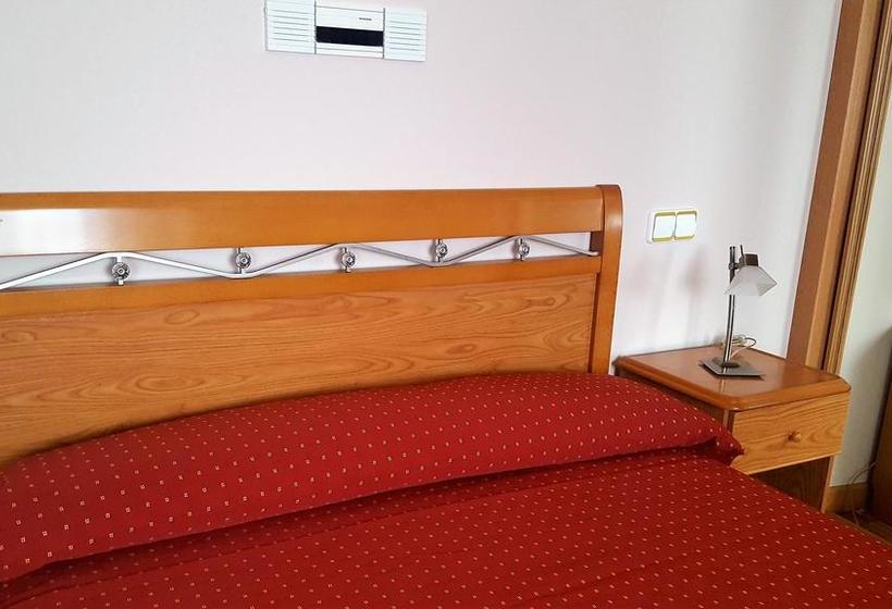 בית מלון כפרי La Cuesta