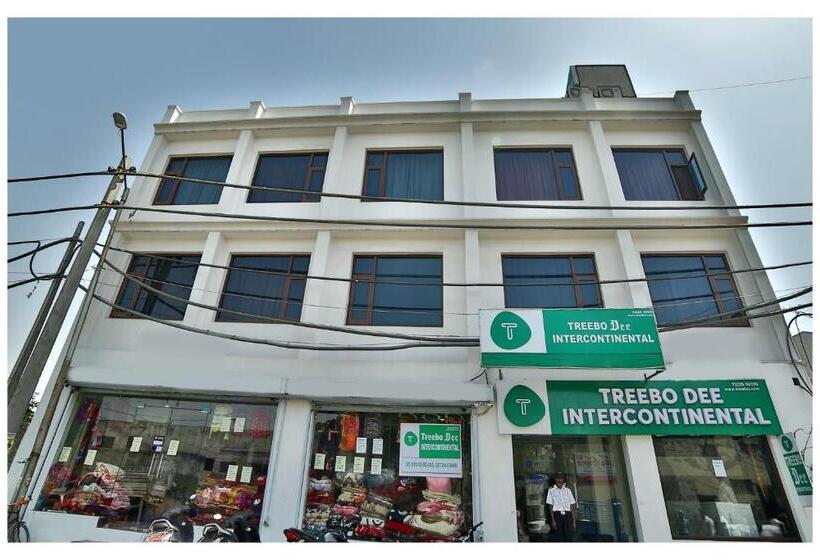 Hotel Treebo Dee Intercontinental Amritsar