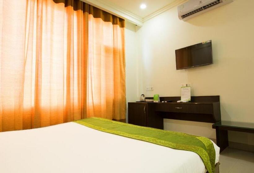 Hotel Treebo Dee Intercontinental Amritsar